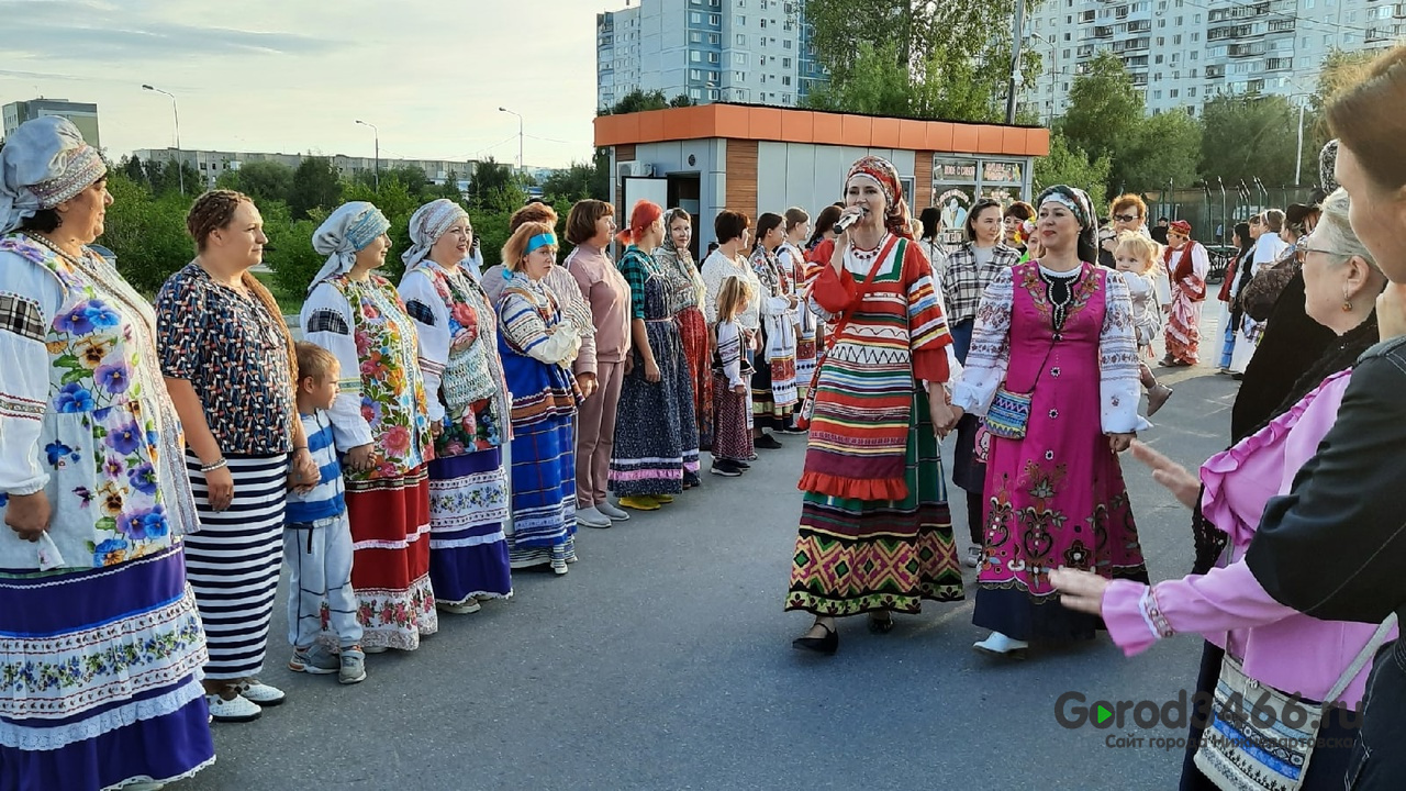 Шестой раз Нижневартовск принял участие во Всероссийском фестивале «Хороводы  России» | 16.08.2023 | Нижневартовск - БезФормата