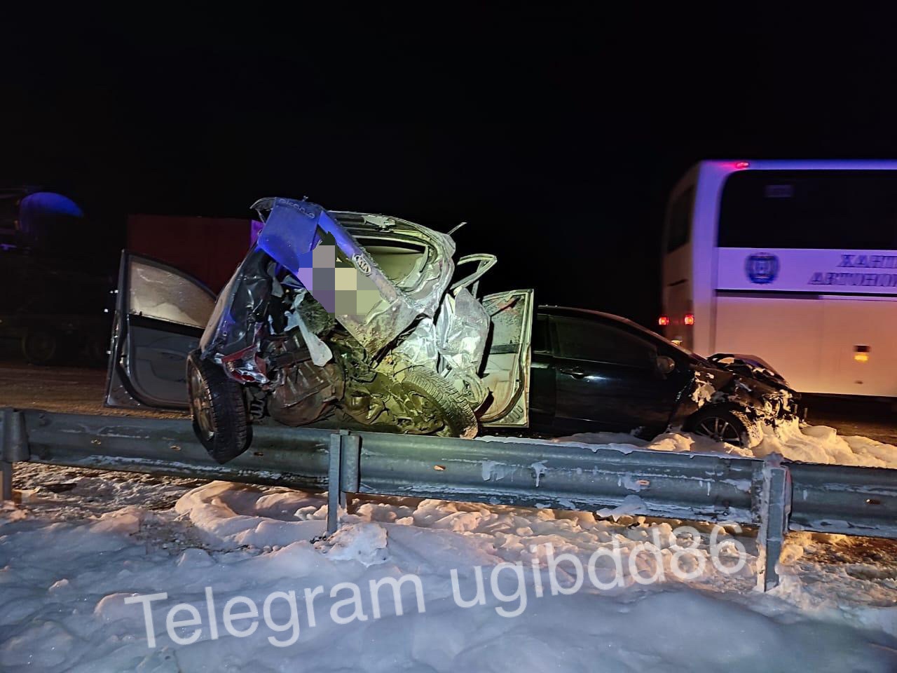 В Югре за выходные в ДТП погибли 4 человека, в том числе младенец |  05.12.2022 | Нижневартовск - БезФормата