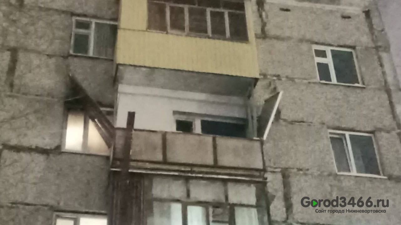 В Сургуте в многоэтажке произошел взрыв в квартире