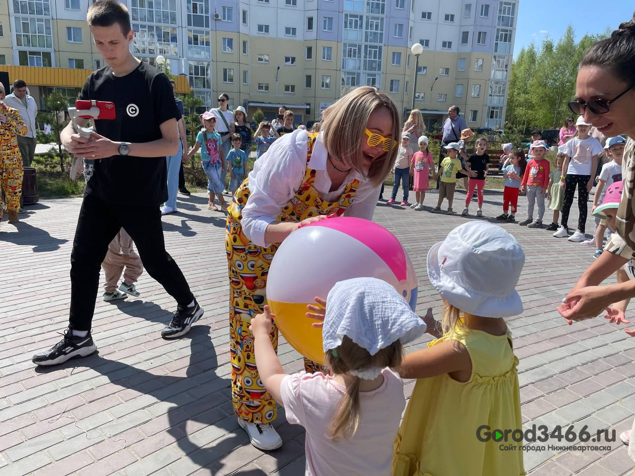 В Нижневартовске стартовала неделя детства | 28.05.2023 | Нижневартовск -  БезФормата