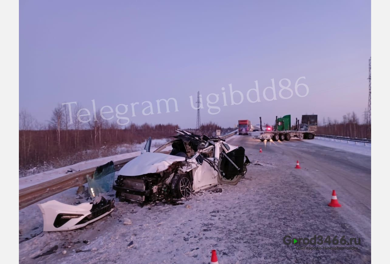 В Югре на трассе произошло смертельное ДТП с грузовиками | 19.12.2022 |  Нижневартовск - БезФормата